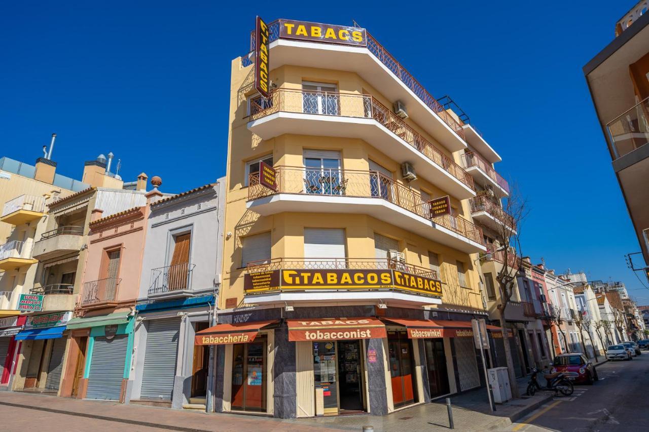 Homeholidaysrentals Elodie Calella Buitenkant foto